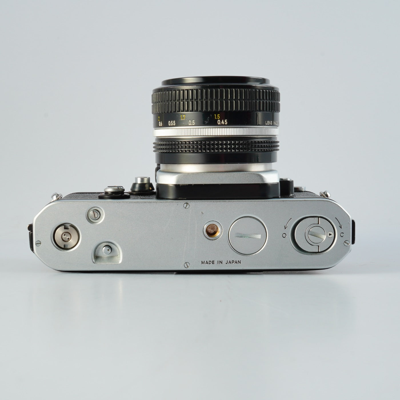 【SERVICED】 Nikon F2 Photomic DP-1 Silver + NIKKOR 50mm F/1.4 MF フィルム一眼レフカメラ