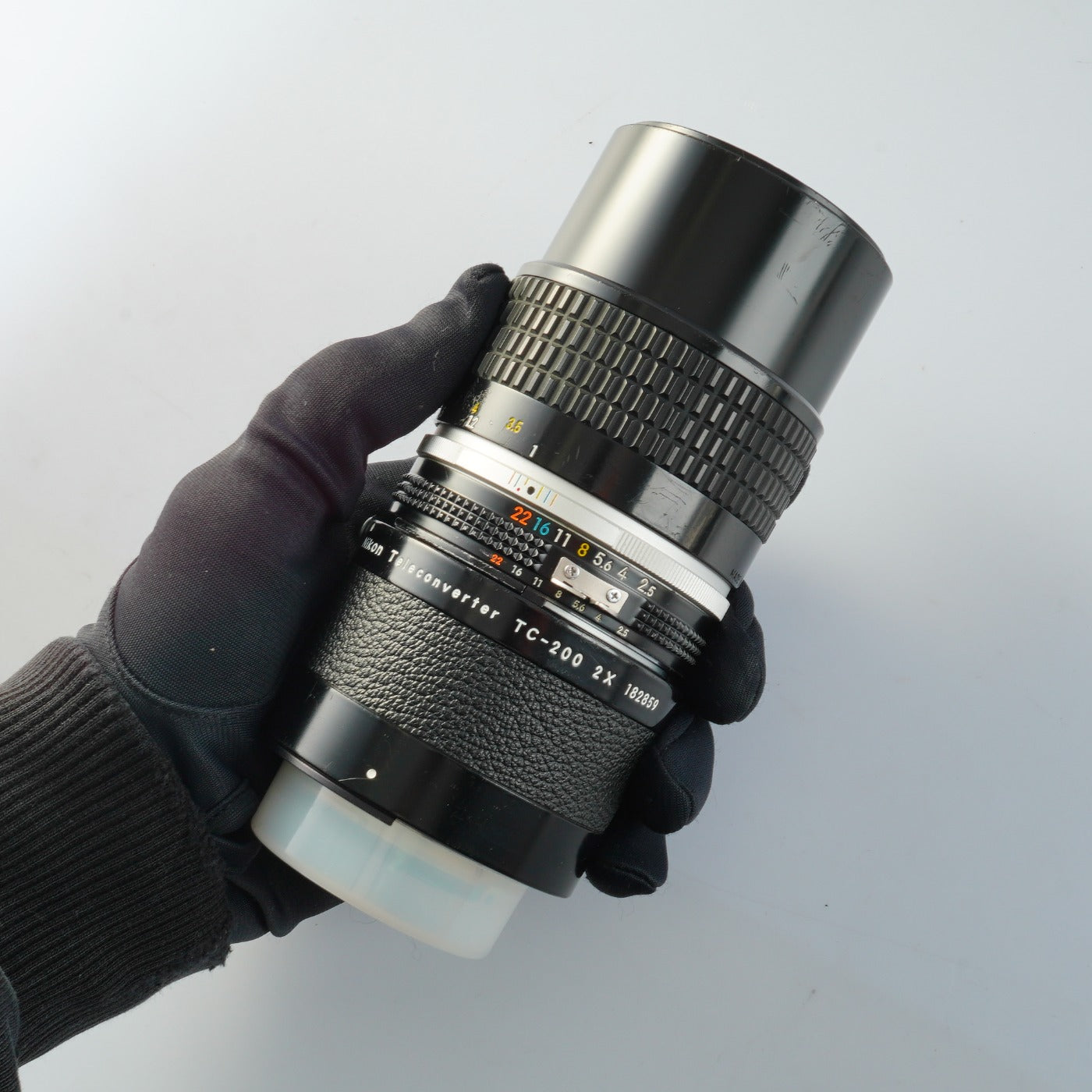 Nikon Ai-S NIKKOR 105mm F/2.5 + Teleconvereter TC-200 2x 単焦点レンズ