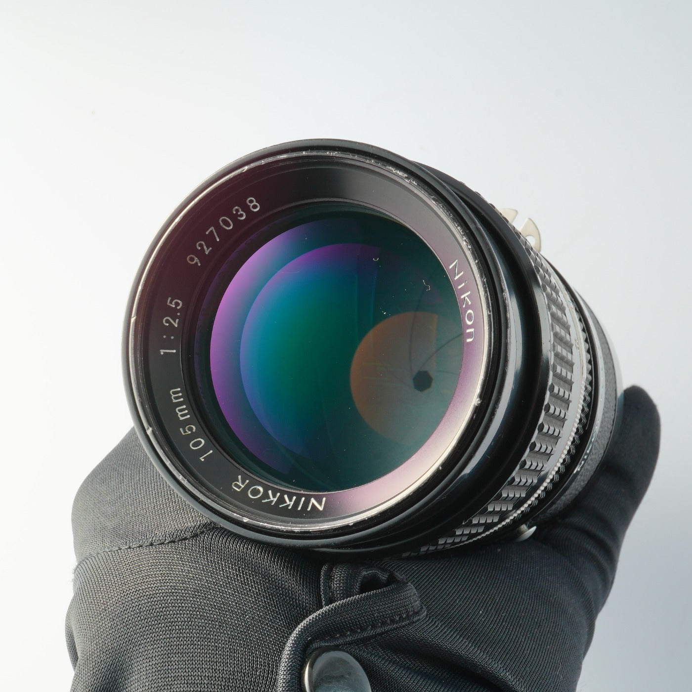 Nikon Ai-S NIKKOR 105mm F/2.5 + Teleconvereter TC-200 2x 単焦点レンズ