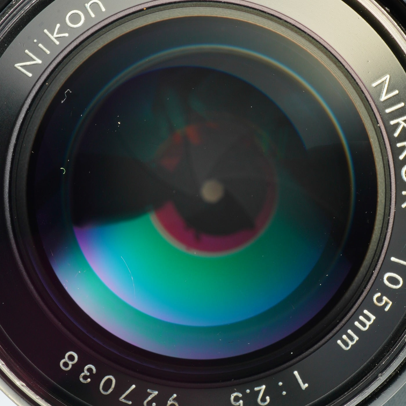 Nikon Ai-S NIKKOR 105mm F/2.5 + Teleconvereter TC-200 2x 単焦点レンズ