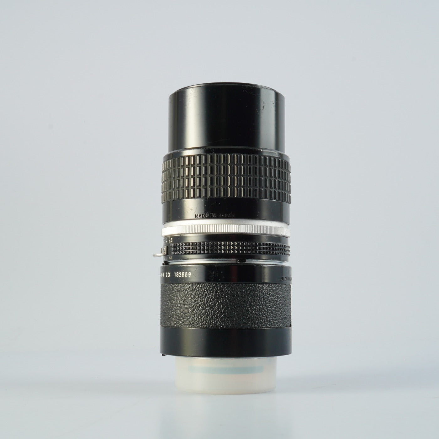 Nikon Ai-S NIKKOR 105mm F/2.5 + Teleconvereter TC-200 2x 単焦点