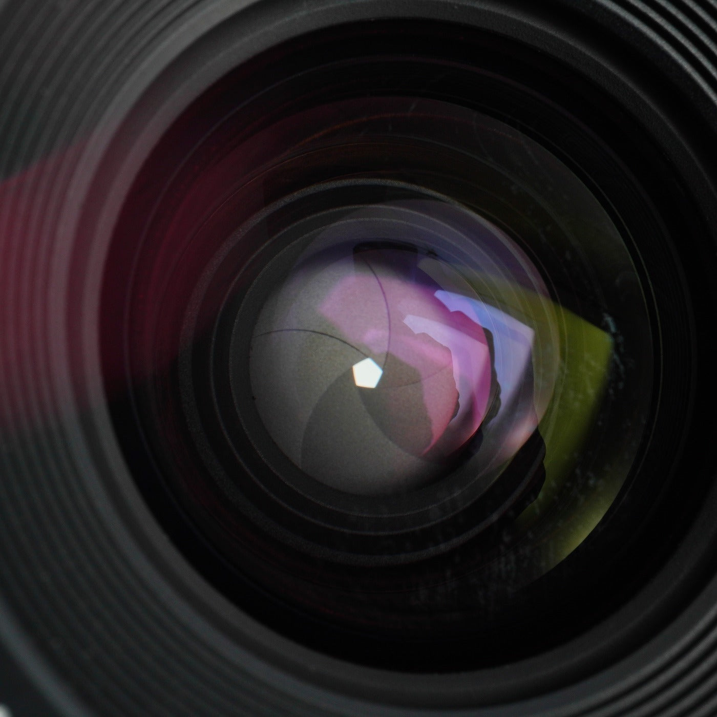 Canon New FD NFD 28mm F/2.8 単焦点レンズ