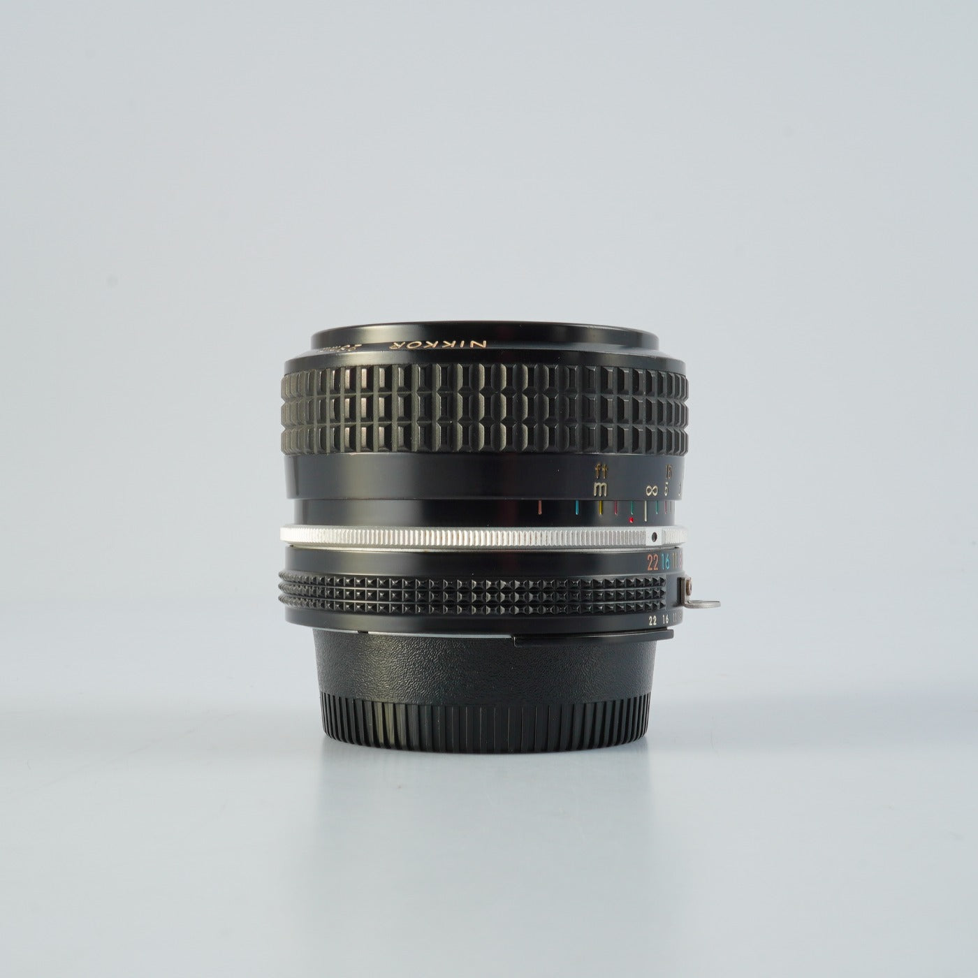 Nikon Ai Nikkor 28mm F/2.8 単焦点レンズ