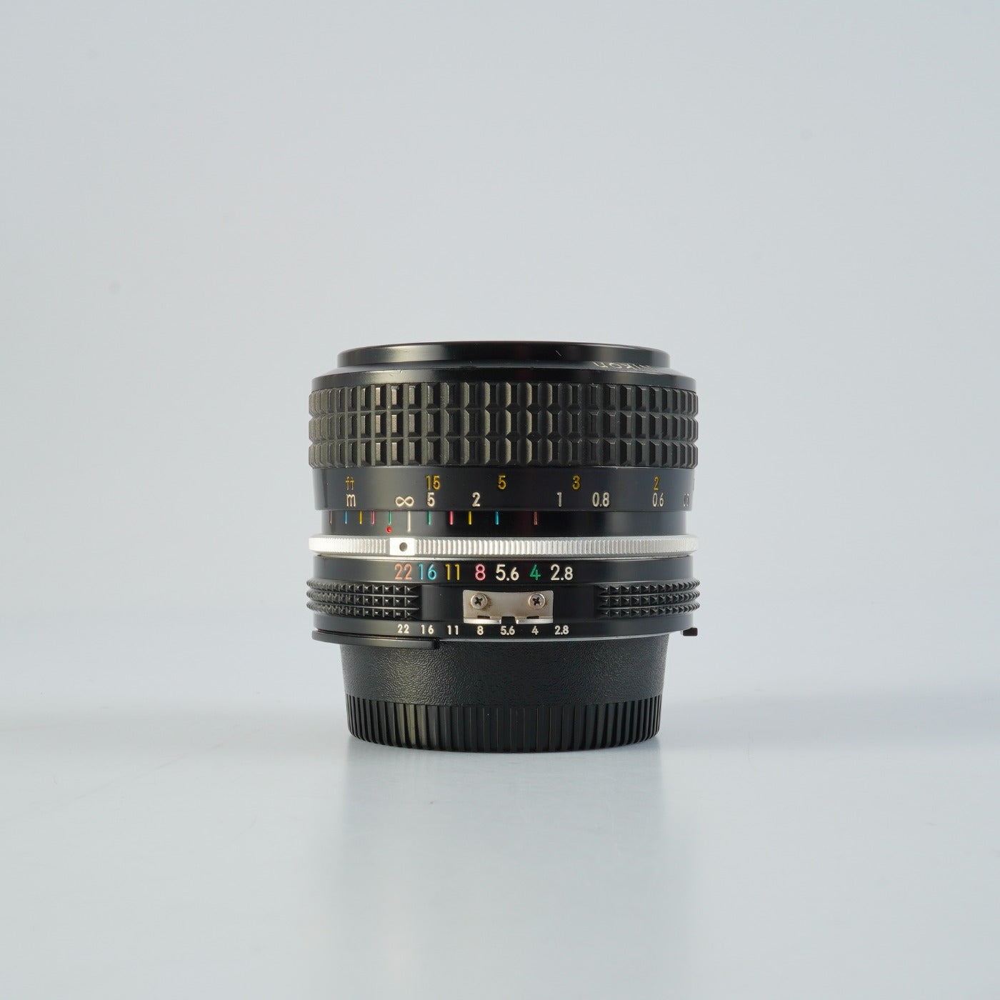Nikon Ai Nikkor 28mm F/2.8 単焦点レンズ