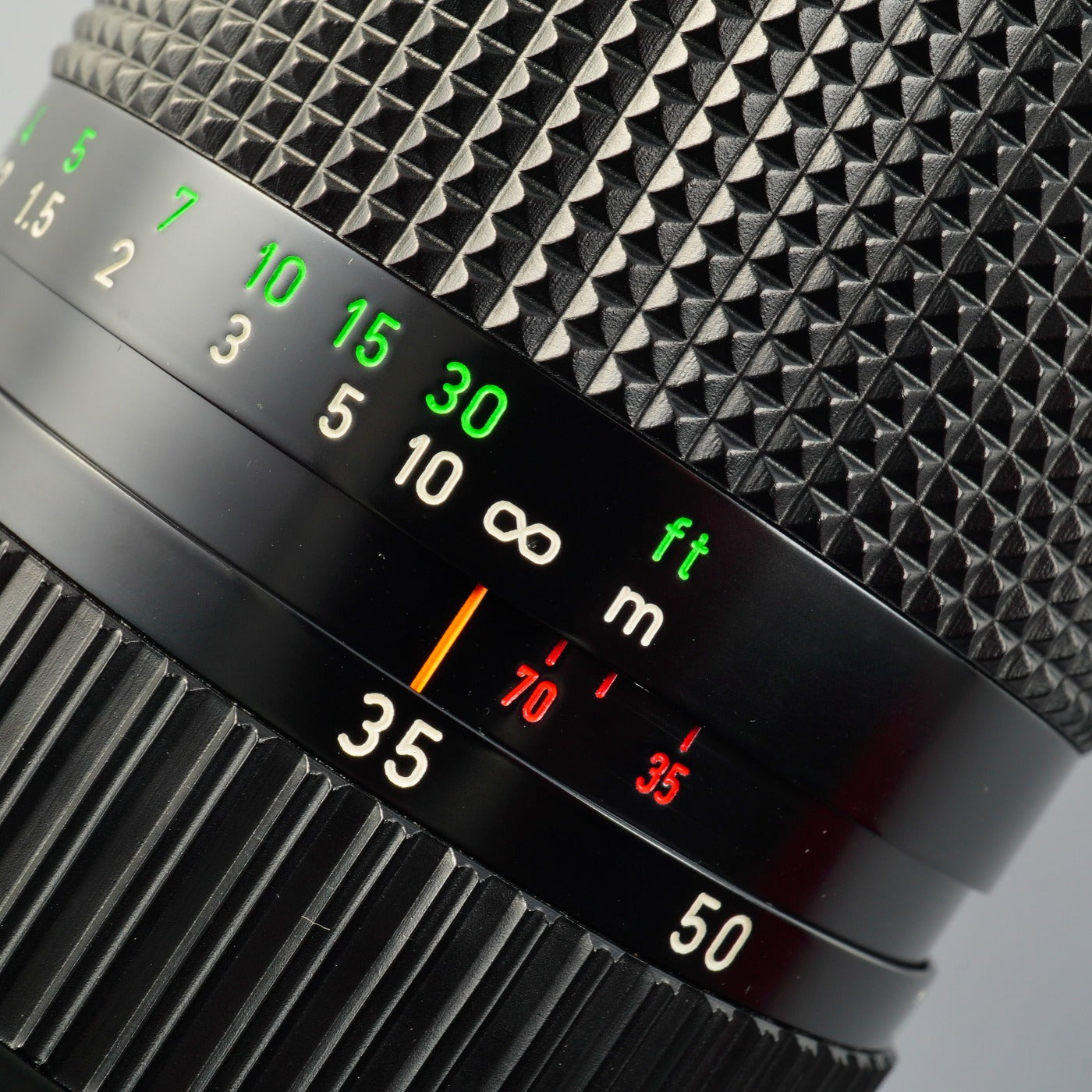 Canon FD 35-70mm F/4 ズームレンズ