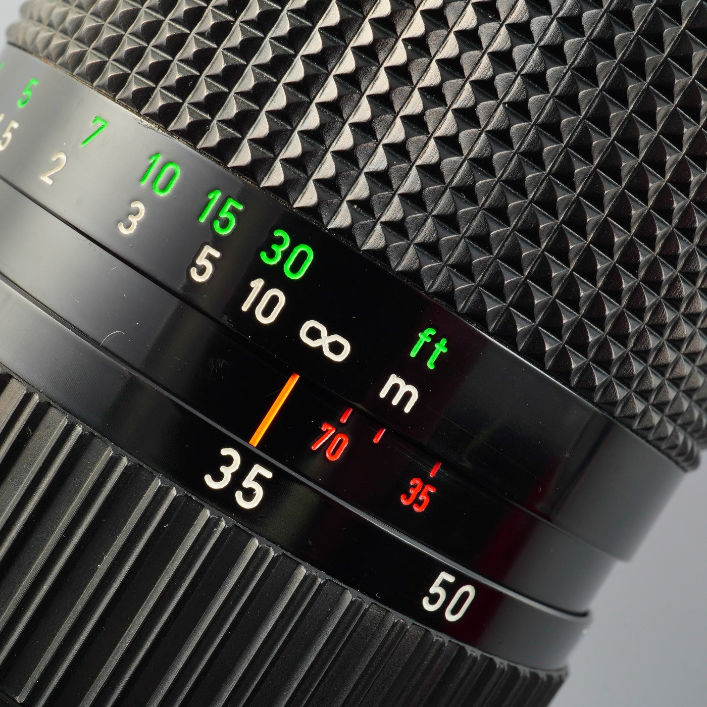 Canon FD 35-70mm F/4 ズームレンズ