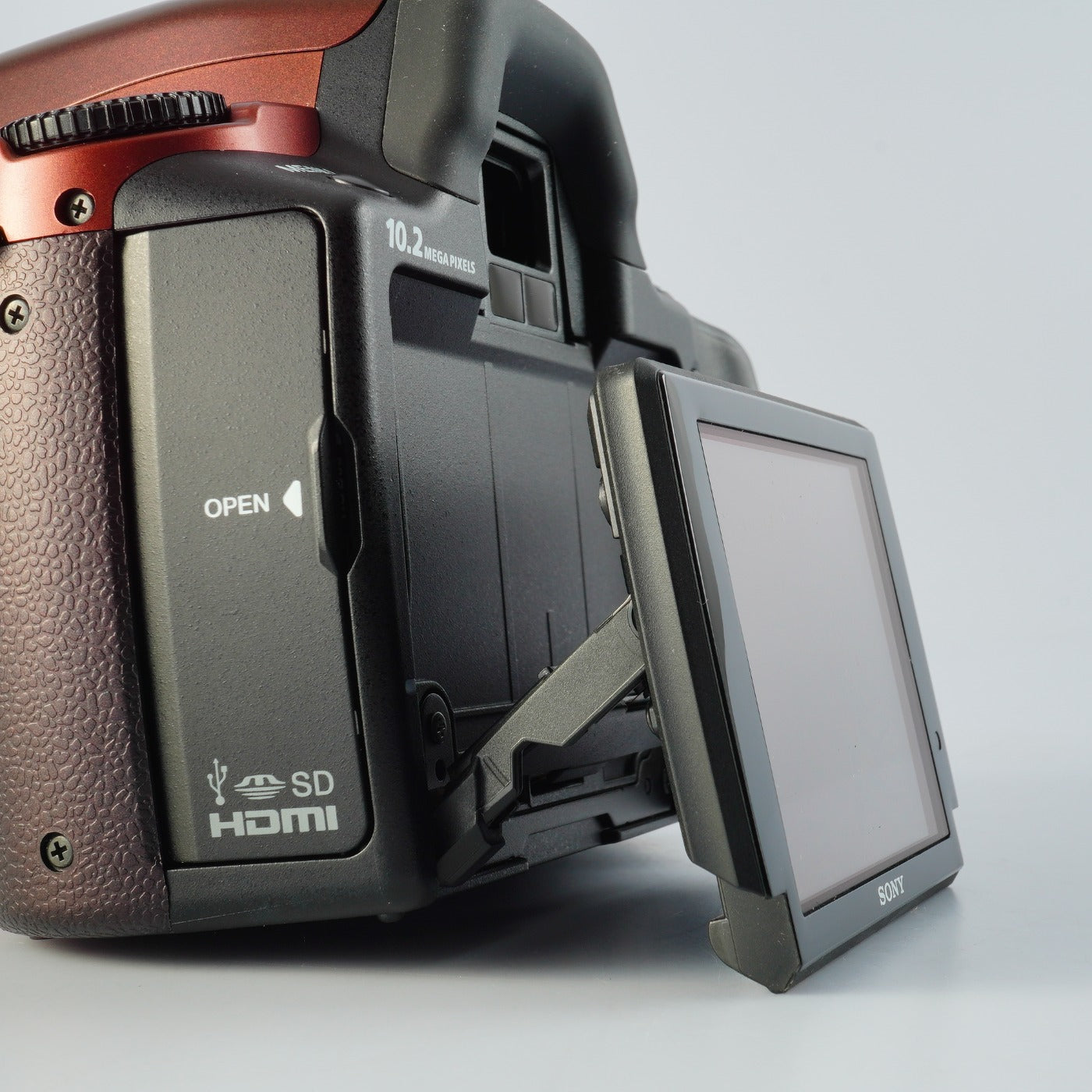 SONY Alpha A330 Brown + DT 18-55mm F/3.5-5.6 SAM デジタル一眼レフカメラ