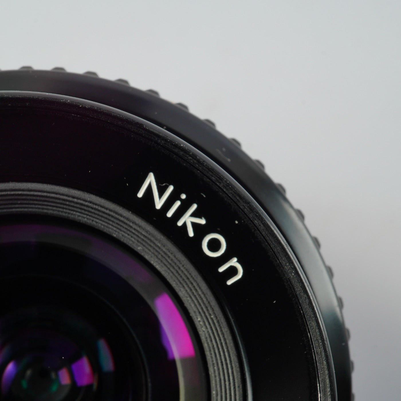 Nikon Ai Nikkor 20mm F/3.5 単焦点レンズ