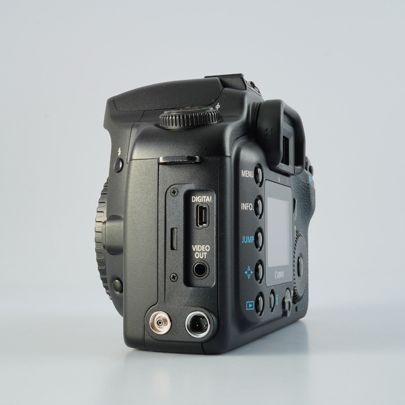 Canon EOS 10D ＋ EF 28-80mm F/3.5-4.5 Ⅱ デジタル一眼レフカメラ