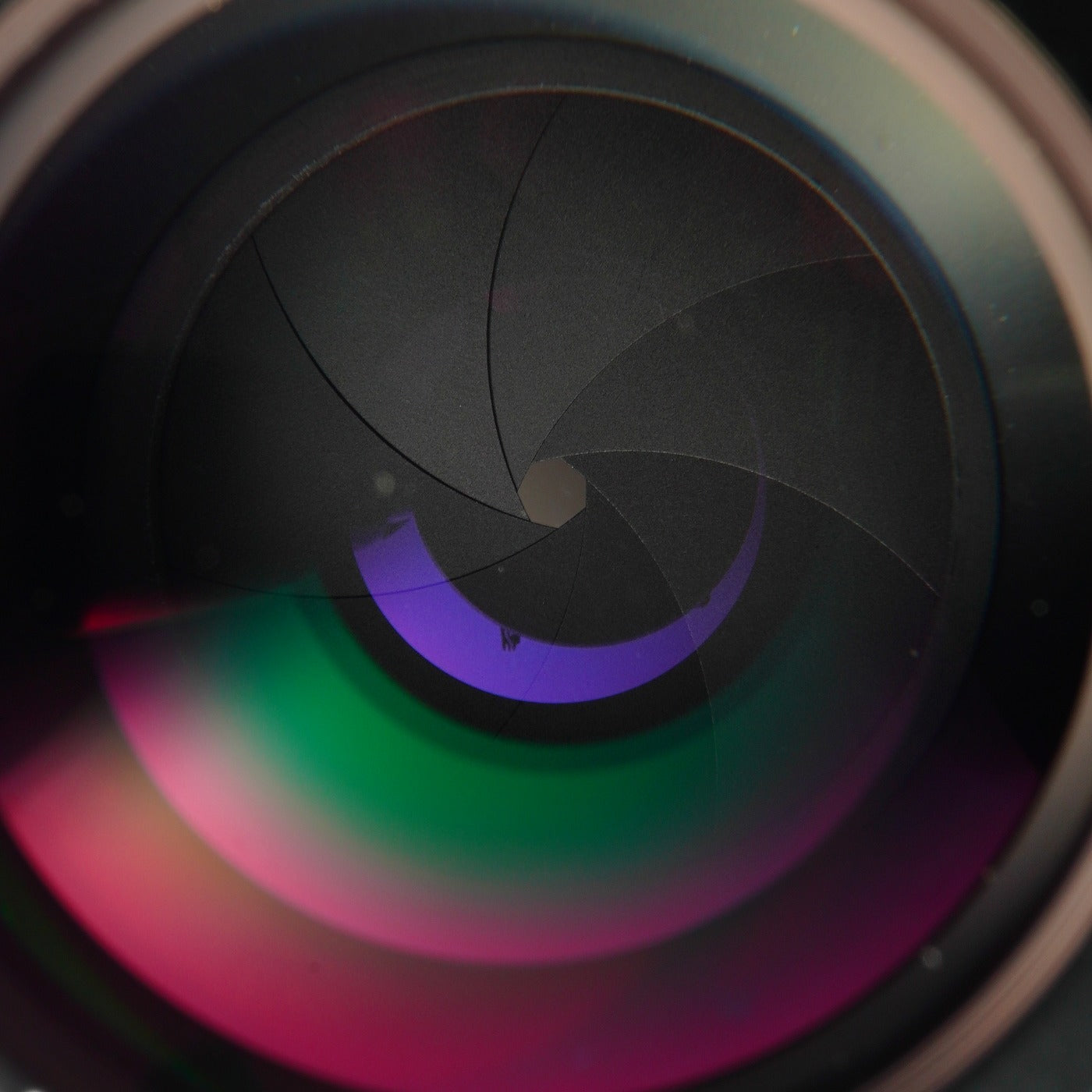 Nikon 非Ai NIKKOR-P.C Auto 105mm F/2.5 単焦点レンズ