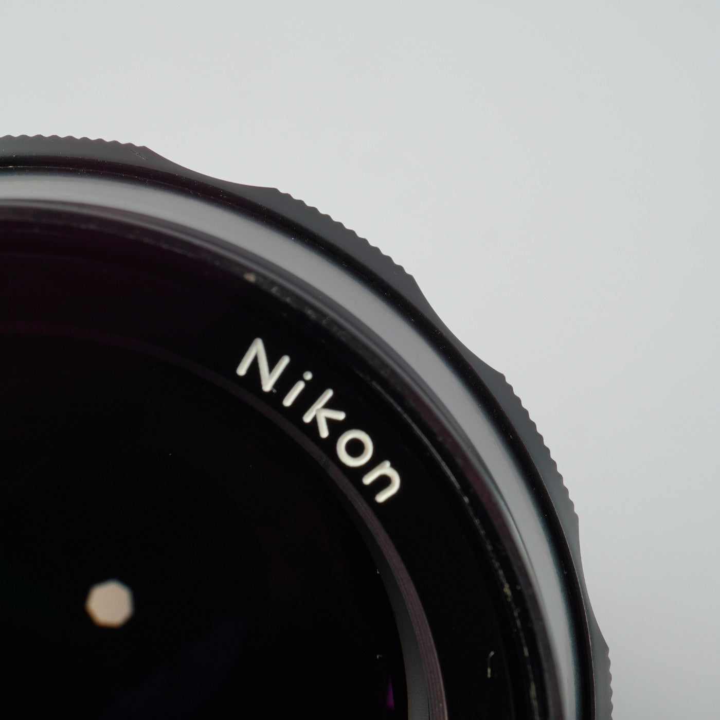 Nikon 非Ai NIKKOR-P.C Auto 105mm F/2.5 単焦点レンズ