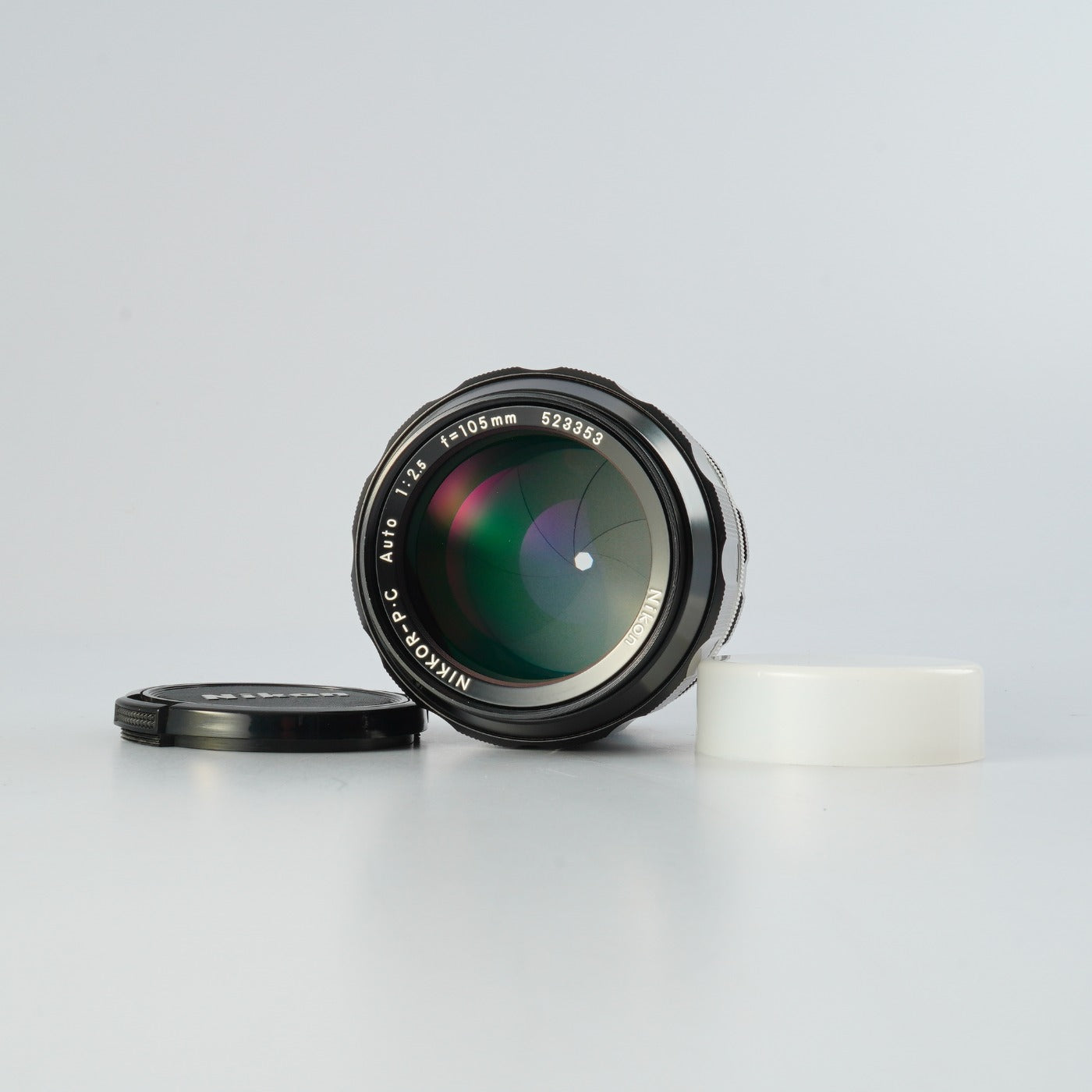 Nikon 非Ai NIKKOR-P.C Auto 105mm F/2.5 単焦点レンズ