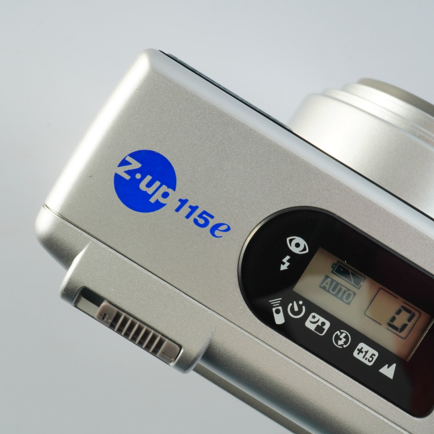 Konica Z-Up 115e 38-115mm コンパクトフィルムカメラ