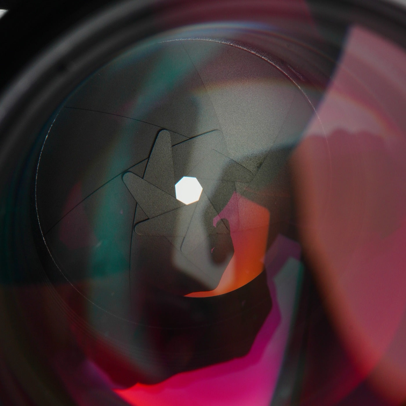 Nikon Ai NIKKOR 135mm F/2.8 単焦点レンズ