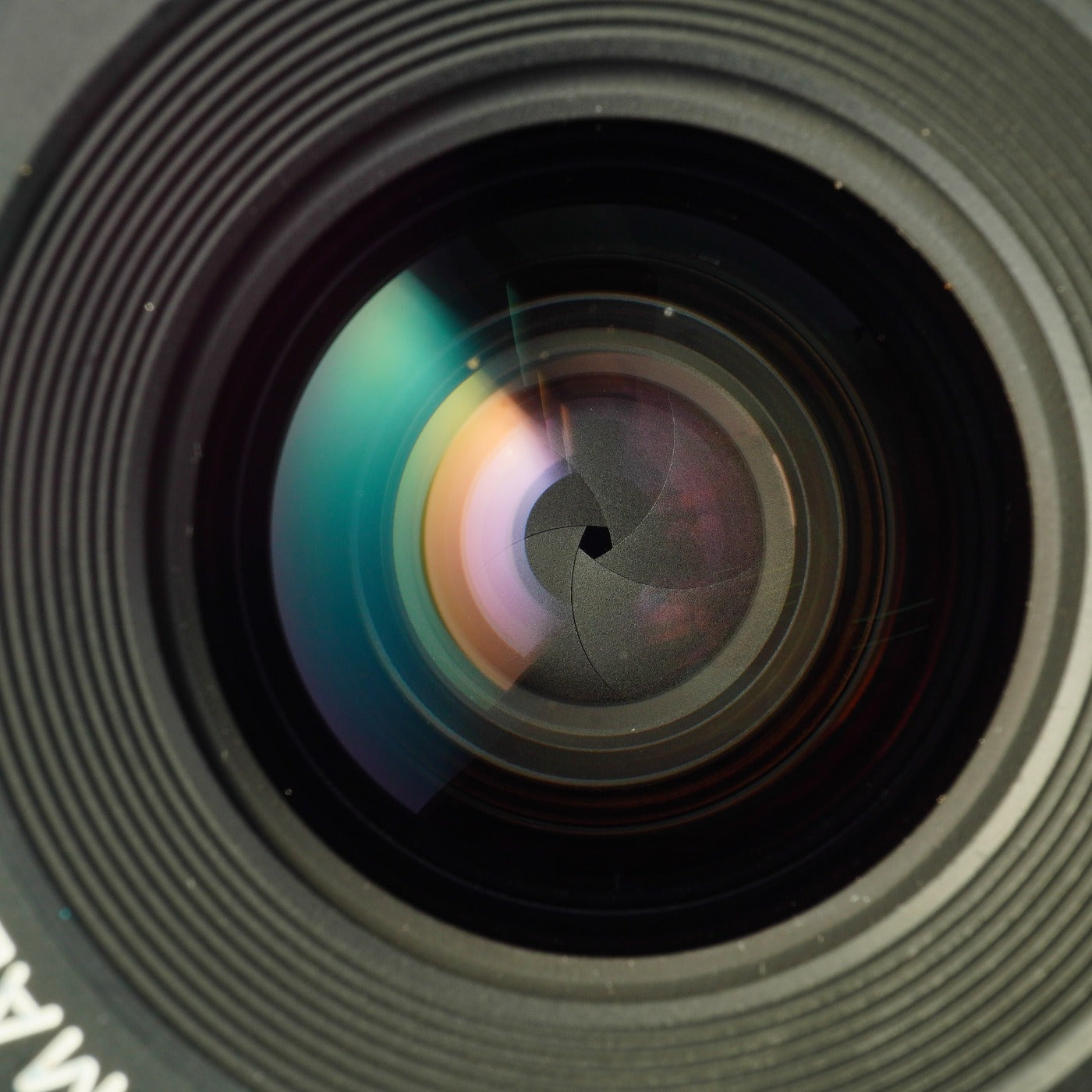 Canon New FD NFD 28mm F/2.8 単焦点レンズ