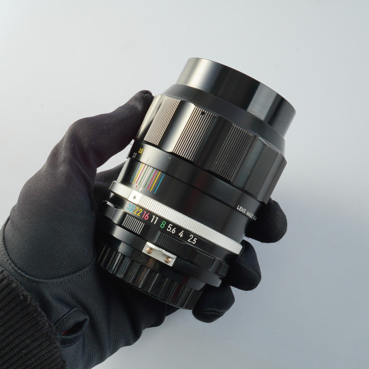 Nikon 非Ai NIKKOR-P Auto 105mm F/2.5 単焦点レンズ