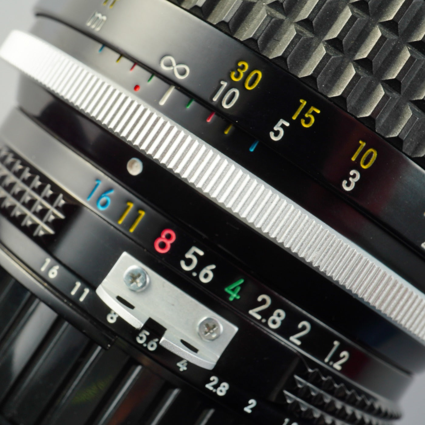 Nikon Ai Nikkor 55mm F/1.2 単焦点レンズ