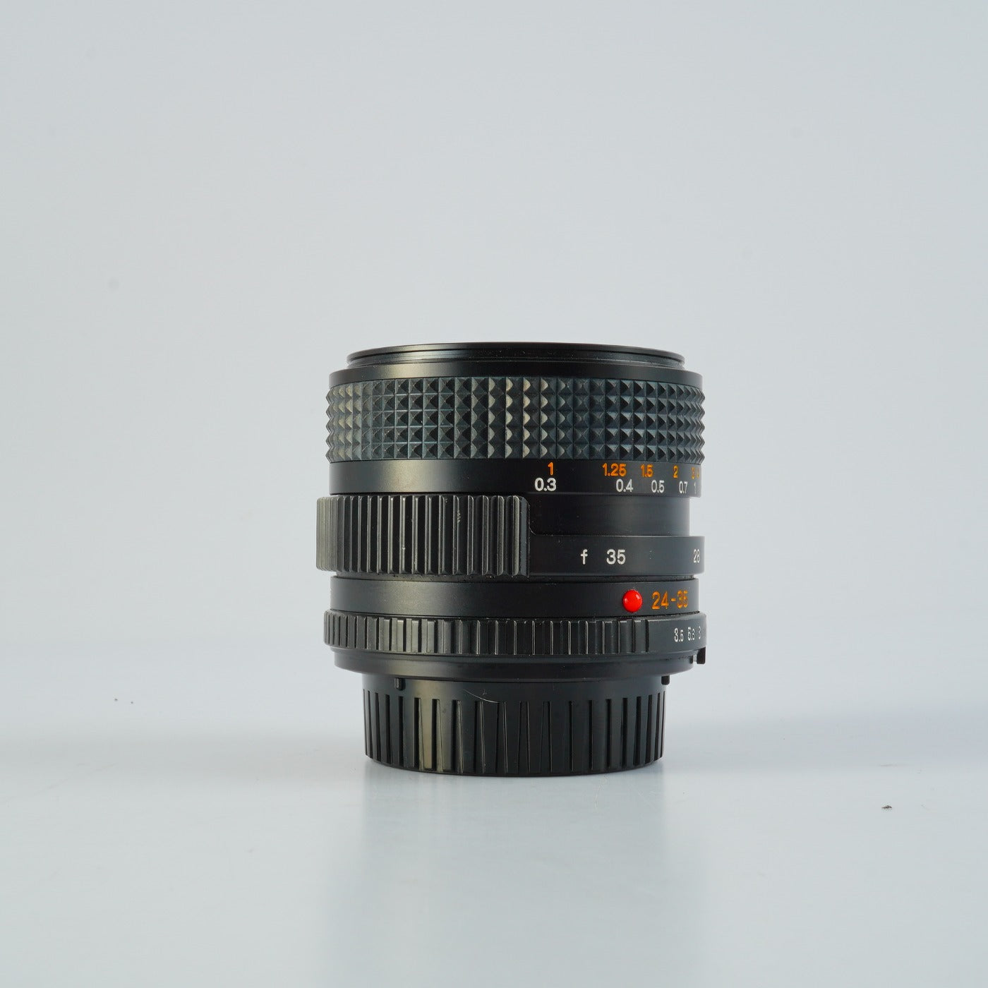 MINOLTA MD 24-35mm F/3.5 ズームレンズ