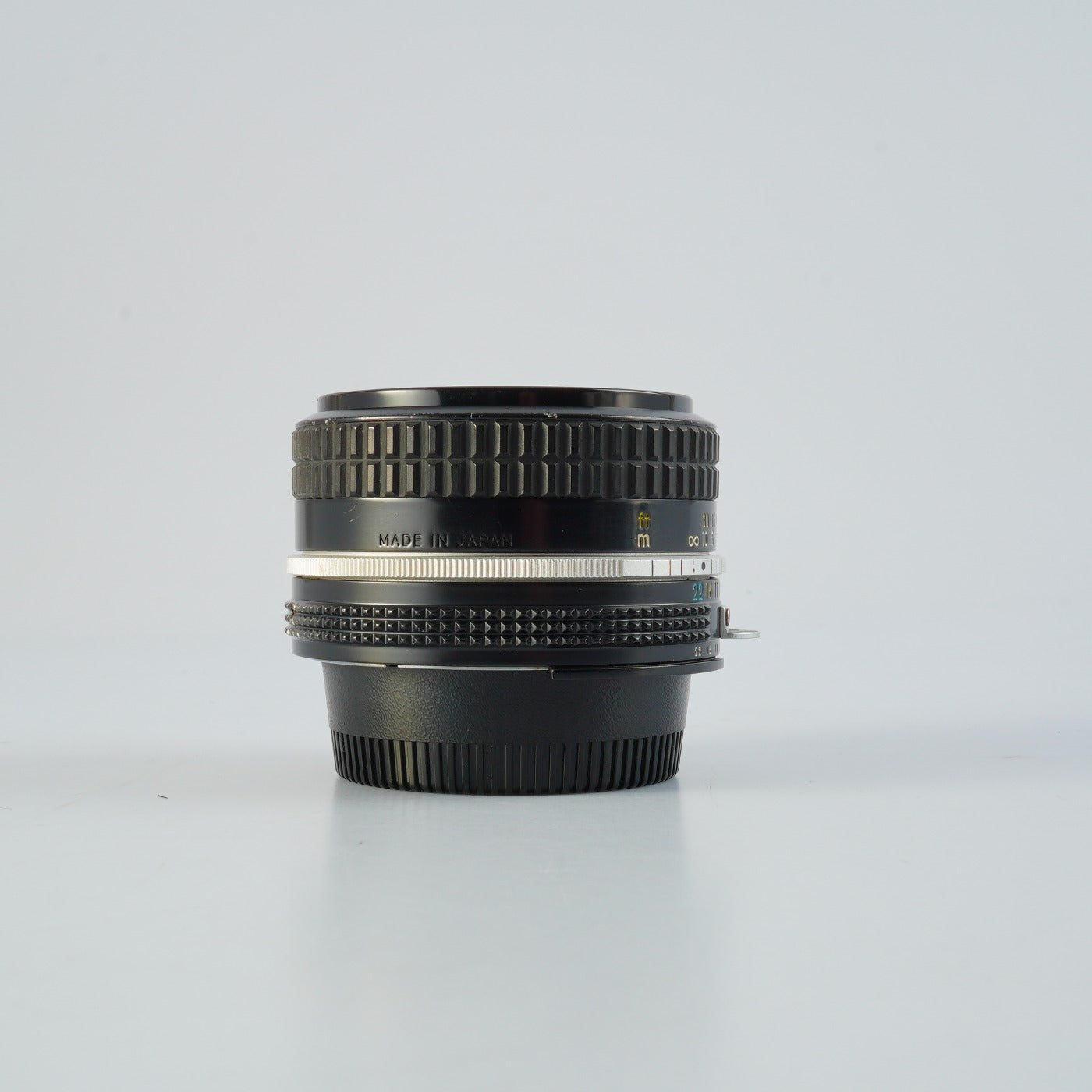 Nikon Ai Nikkor 50mm F/1.8 単焦点レンズ