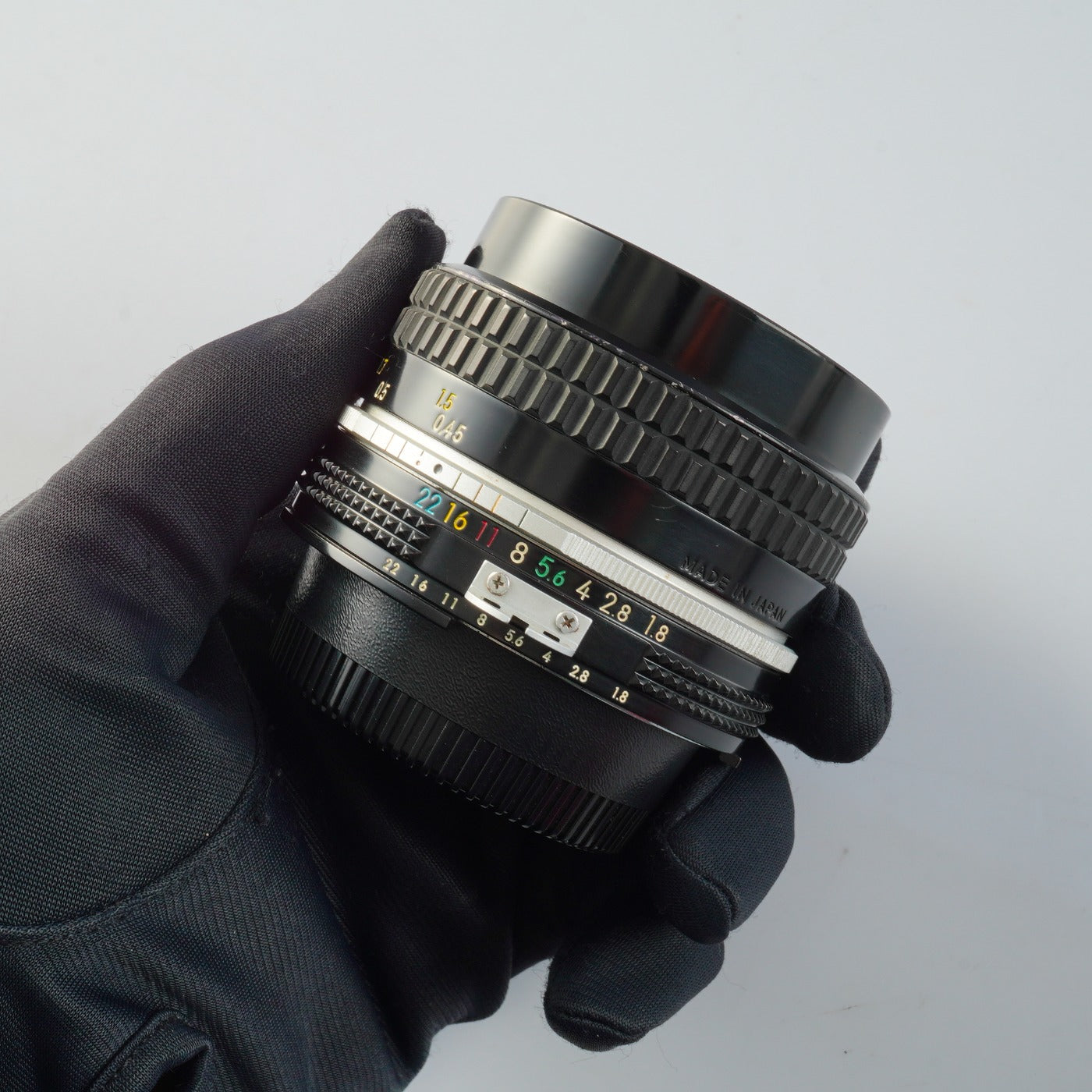 Nikon Ai Nikkor 50mm F/1.8 単焦点レンズ