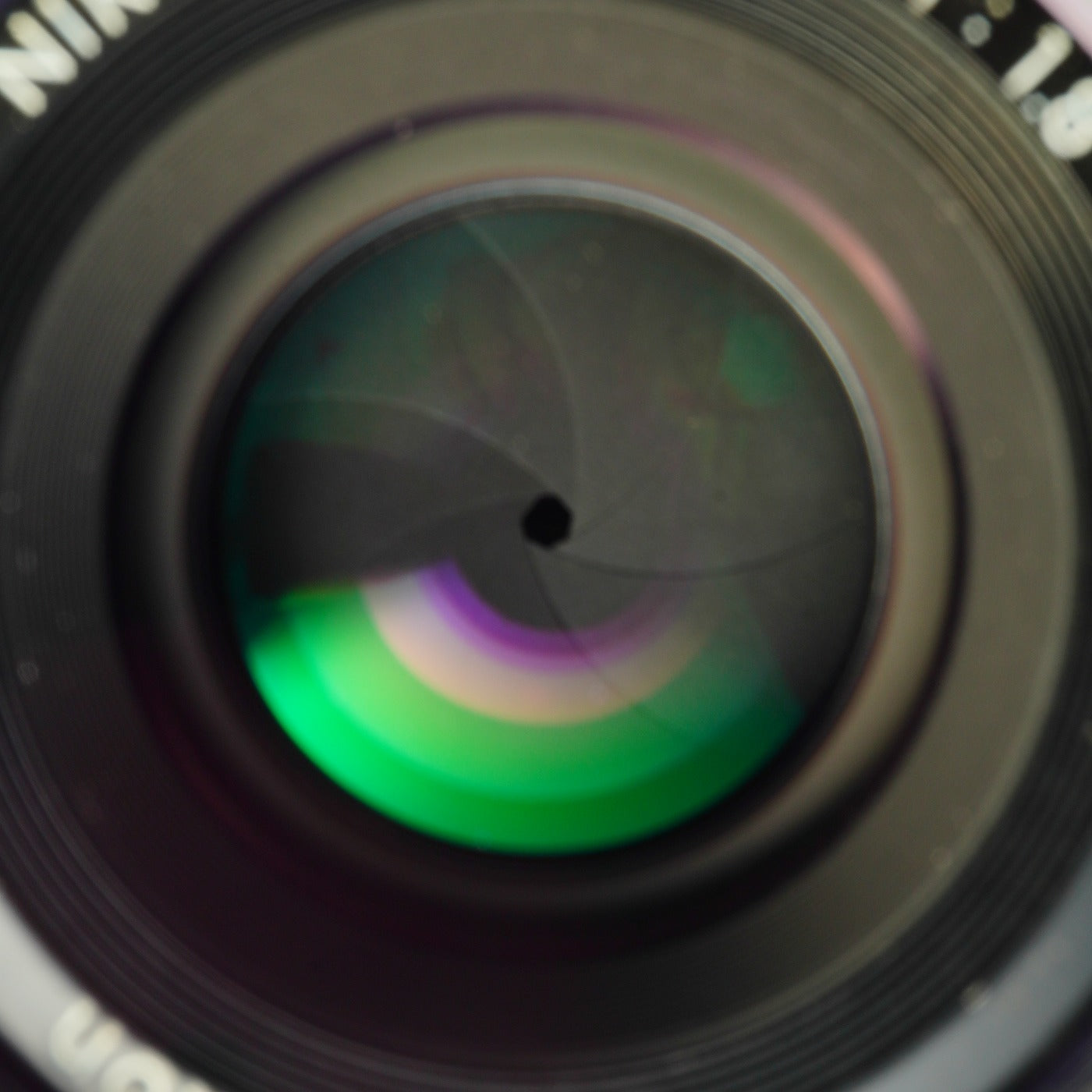 Nikon Ai Nikkor 50mm F/1.8 単焦点レンズ