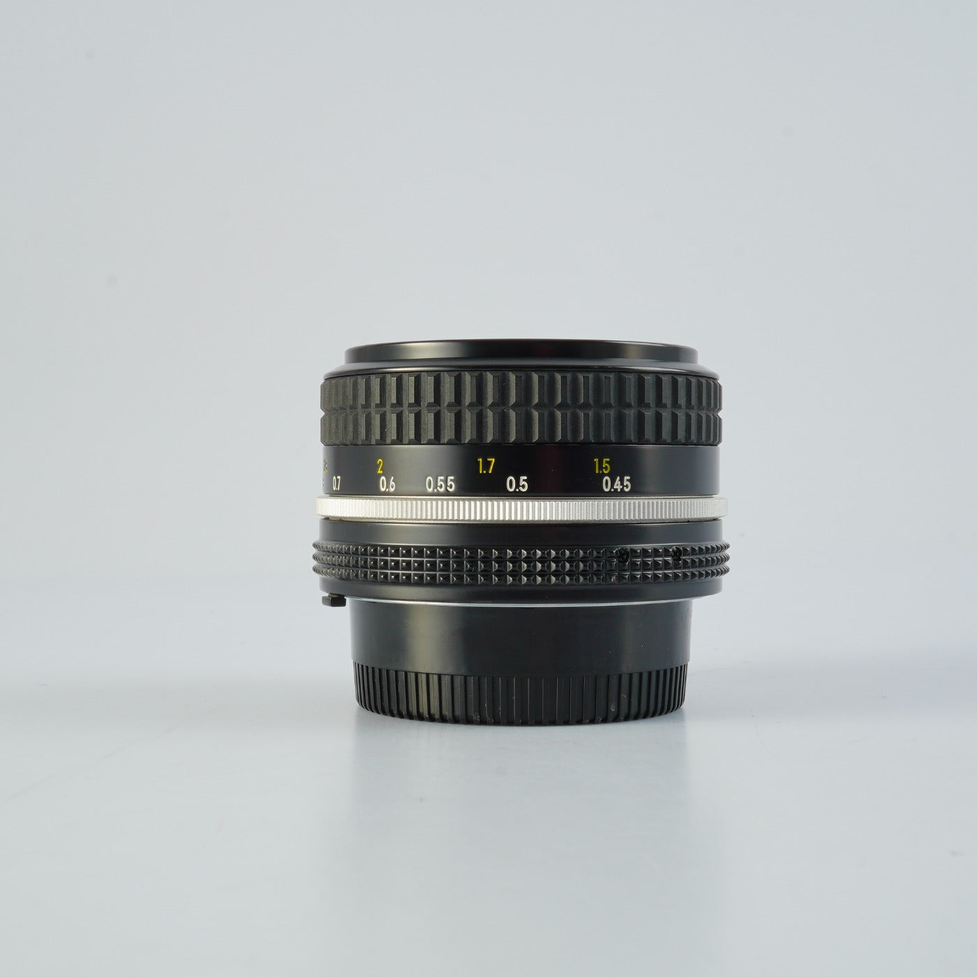 Nikon Ai Nikkor 50mm F/1.8 単焦点レンズ