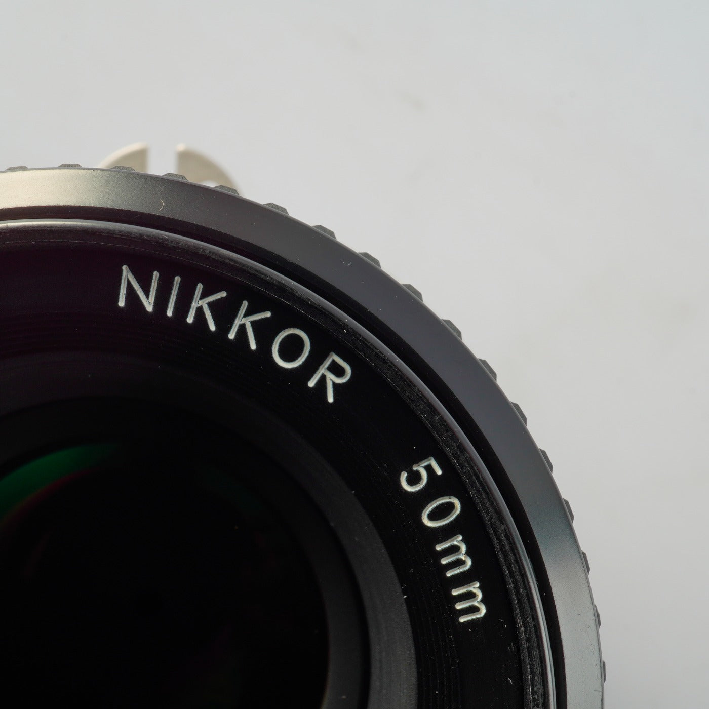 Nikon Ai Nikkor 50mm F/1.8 単焦点レンズ