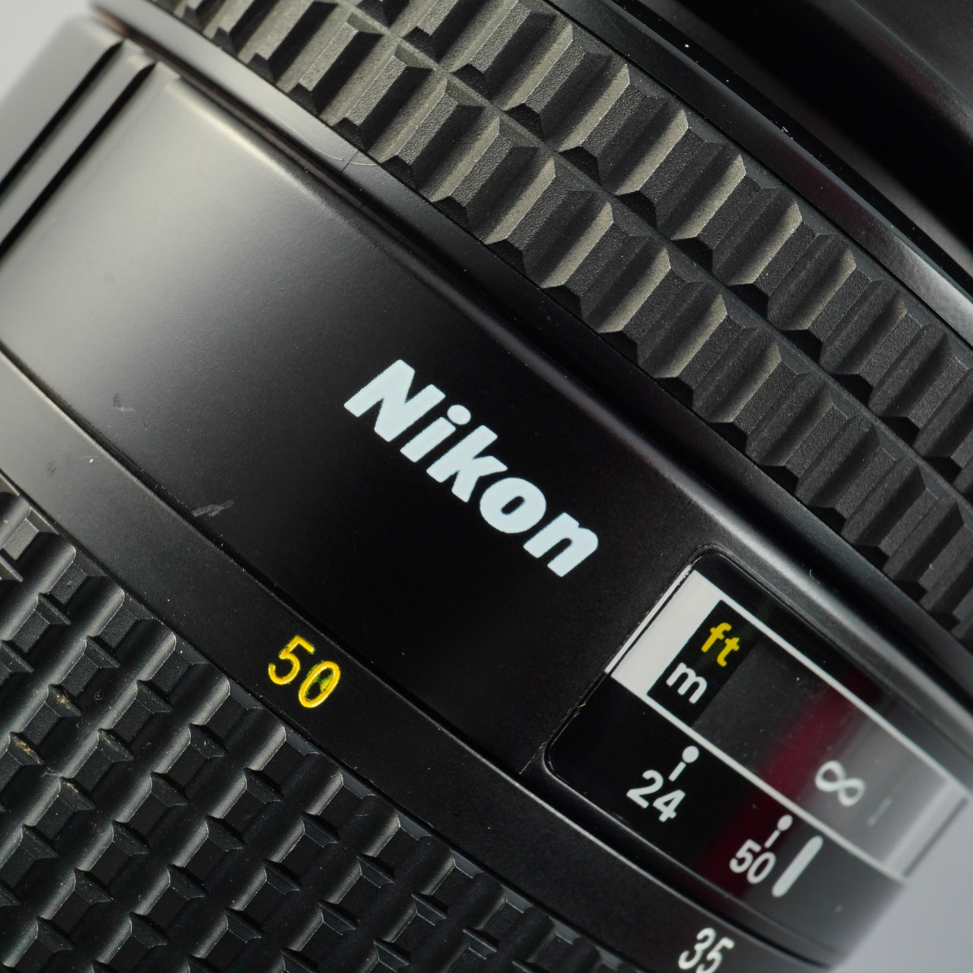 Nikon AF NIKKOR 24-50mm F/3.3-4.5 ズームレンズ