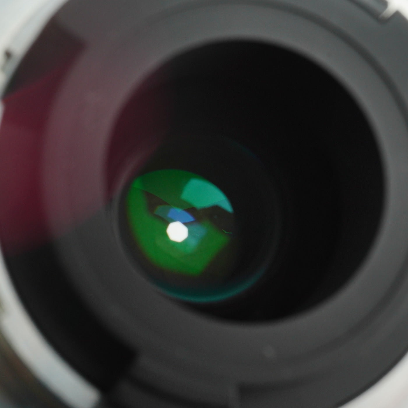 Nikon AF NIKKOR 24-50mm F/3.3-4.5 ズームレンズ