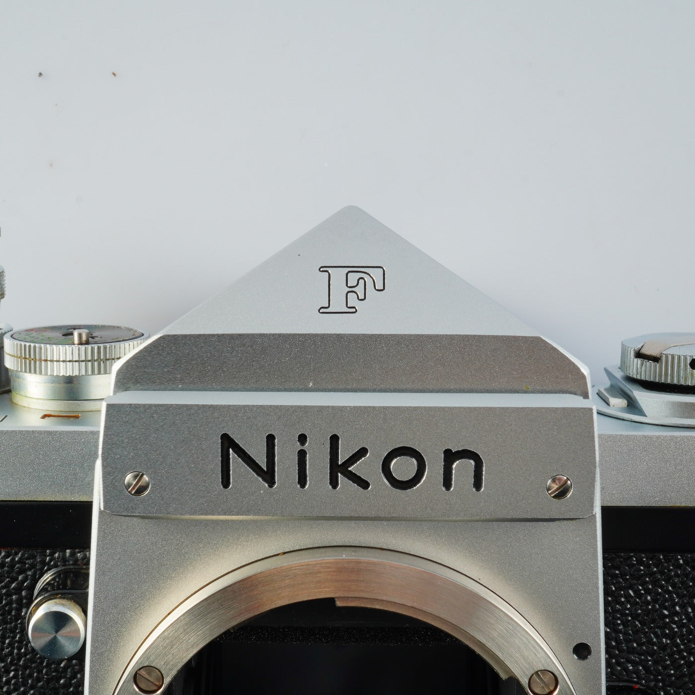【Serviced】 Nikon F Eyelevel Silver + NIKKOR 50mm F/1.4 MF フィルム一眼レフカメラ