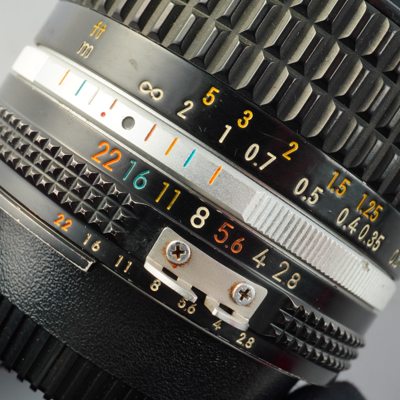 Nikon Ai-S NIKKOR 24mm F/2.8 単焦点レンズ