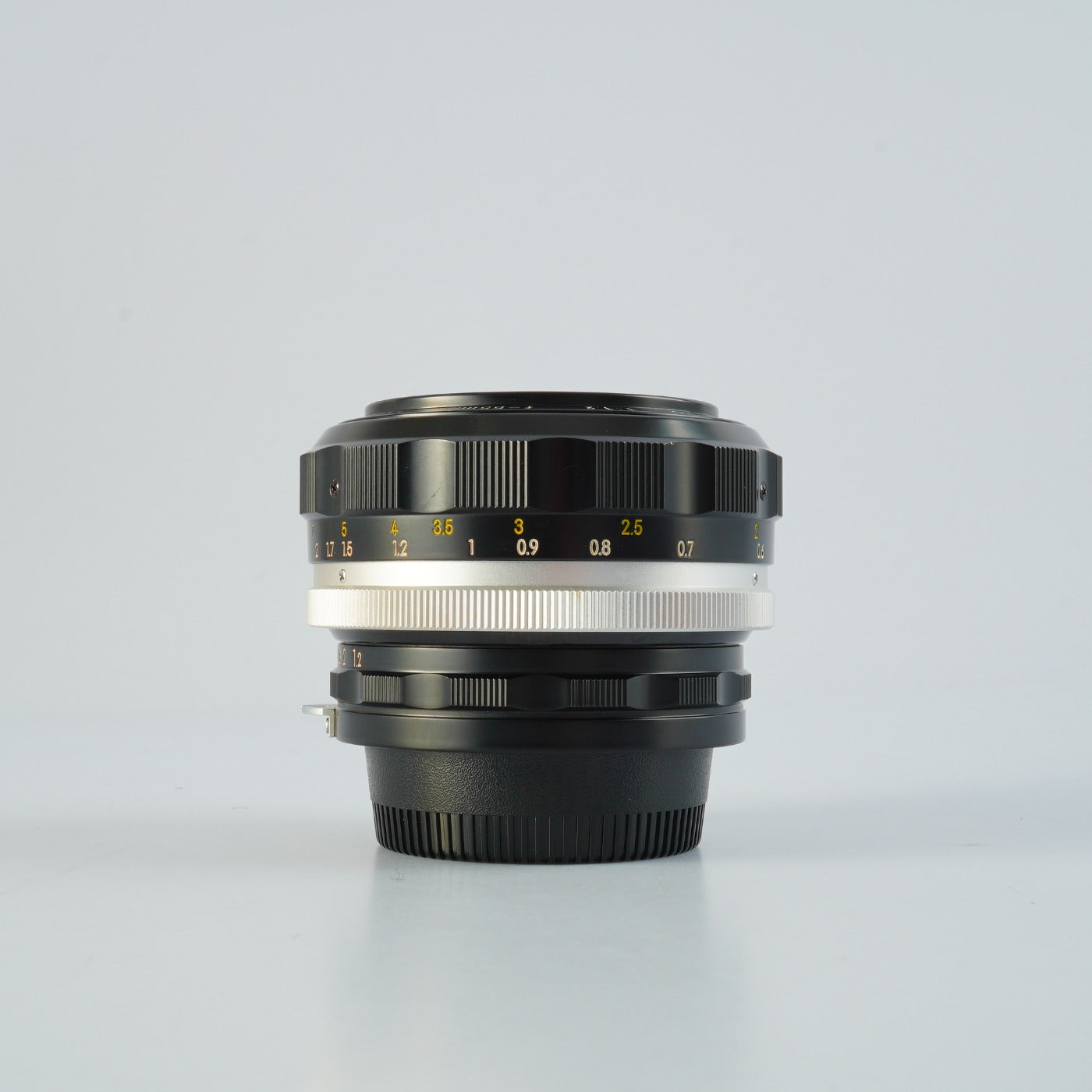 Nikon 非Ai Nikkor-S.C Auto 55mm F/1.2 単焦点レンズ