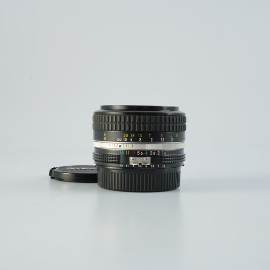 Nikon Ai Nikkor 50mm F/1.4 単焦点レンズ