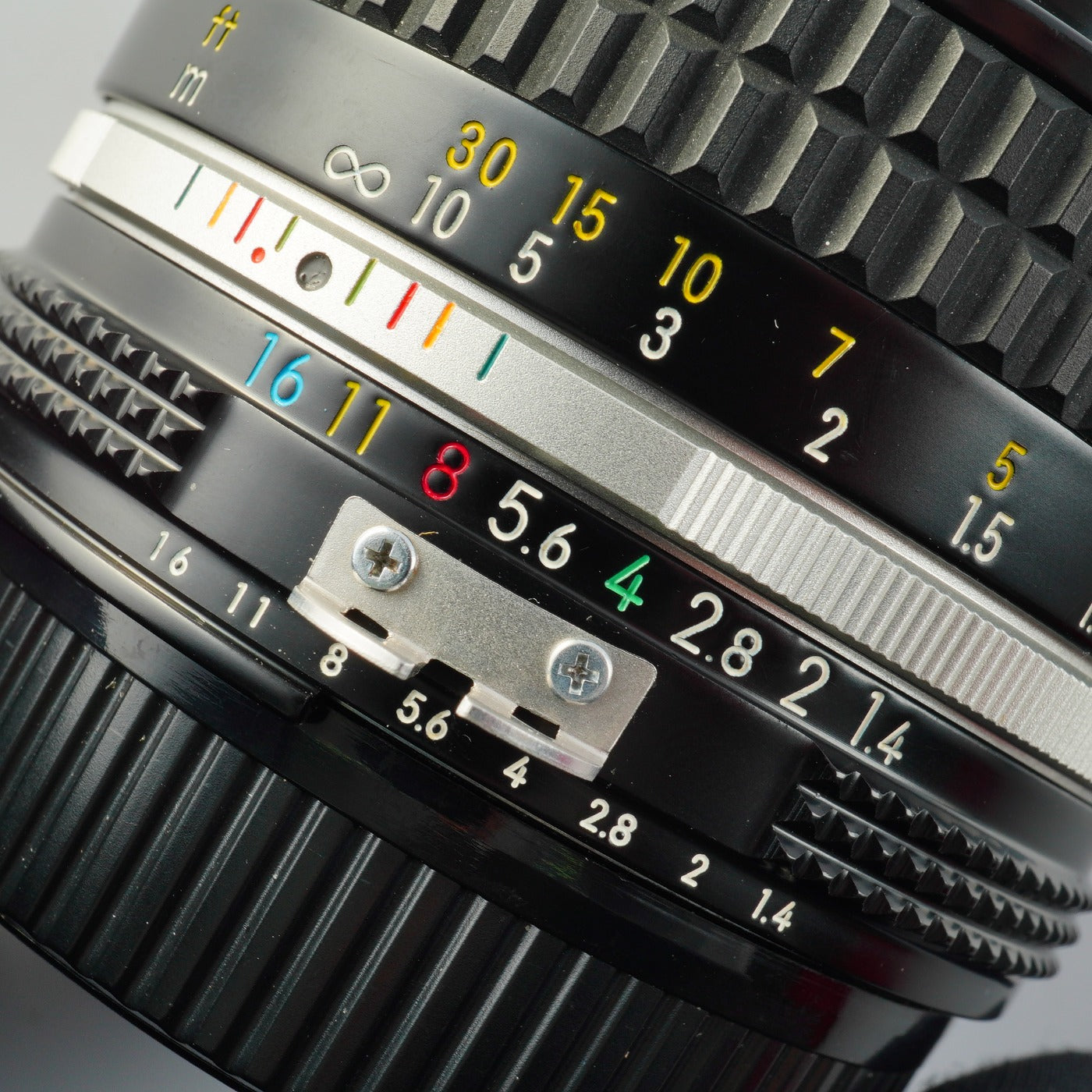 Nikon Ai Nikkor 50mm F/1.4 単焦点レンズ