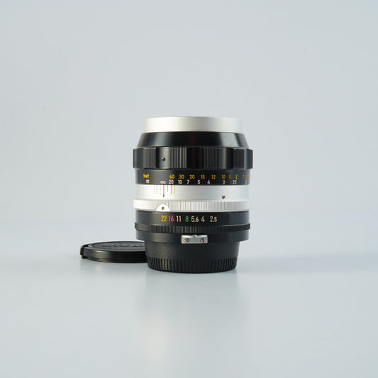 Nikon 非Ai NIKKOR-P Auto 105mm F/2.5 単焦点レンズ