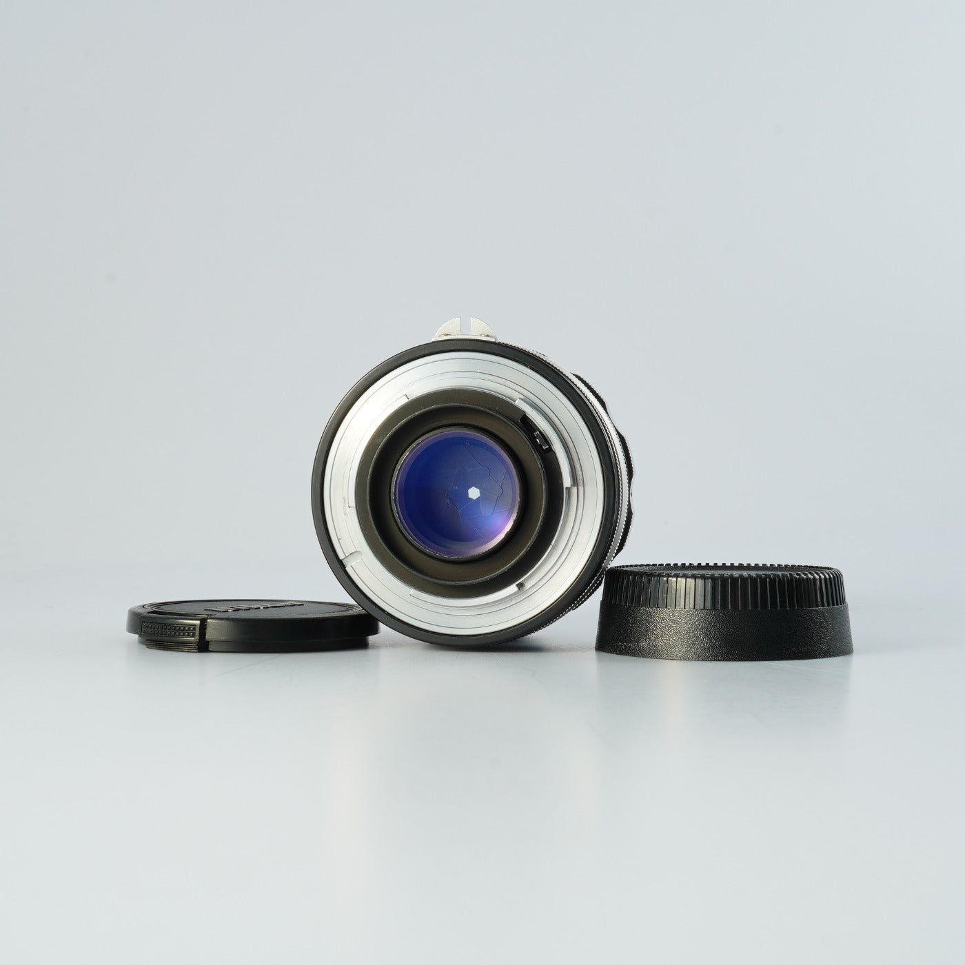 Nikon 非Ai NIKKOR-P Auto 105mm F/2.5 単焦点レンズ