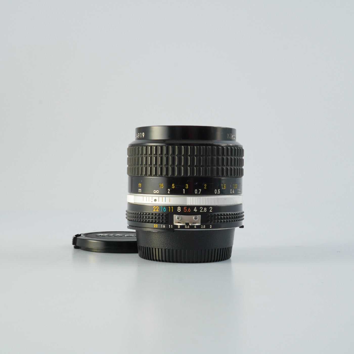 Nikon Ai-S NIKKOR 35mm F/2 単焦点レンズ