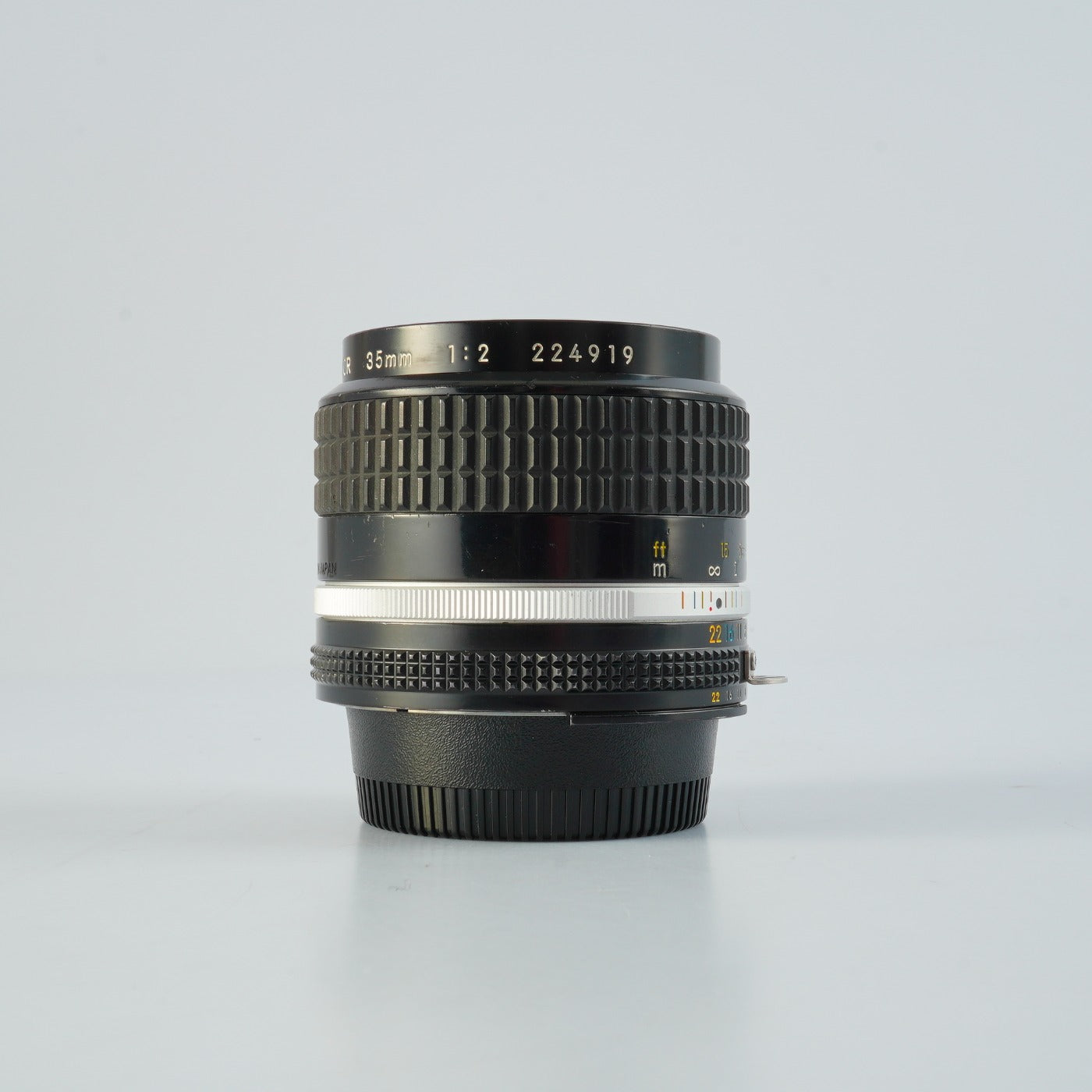 Nikon Ai-S NIKKOR 35mm F/2 単焦点レンズ