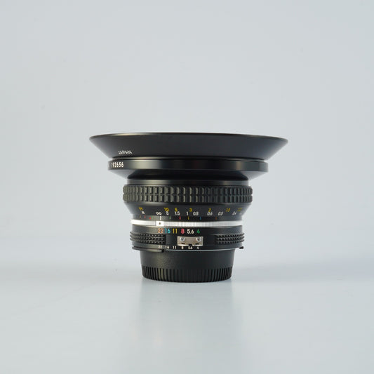 Nikon Ai Nikkor 18mm F/4 単焦点レンズ