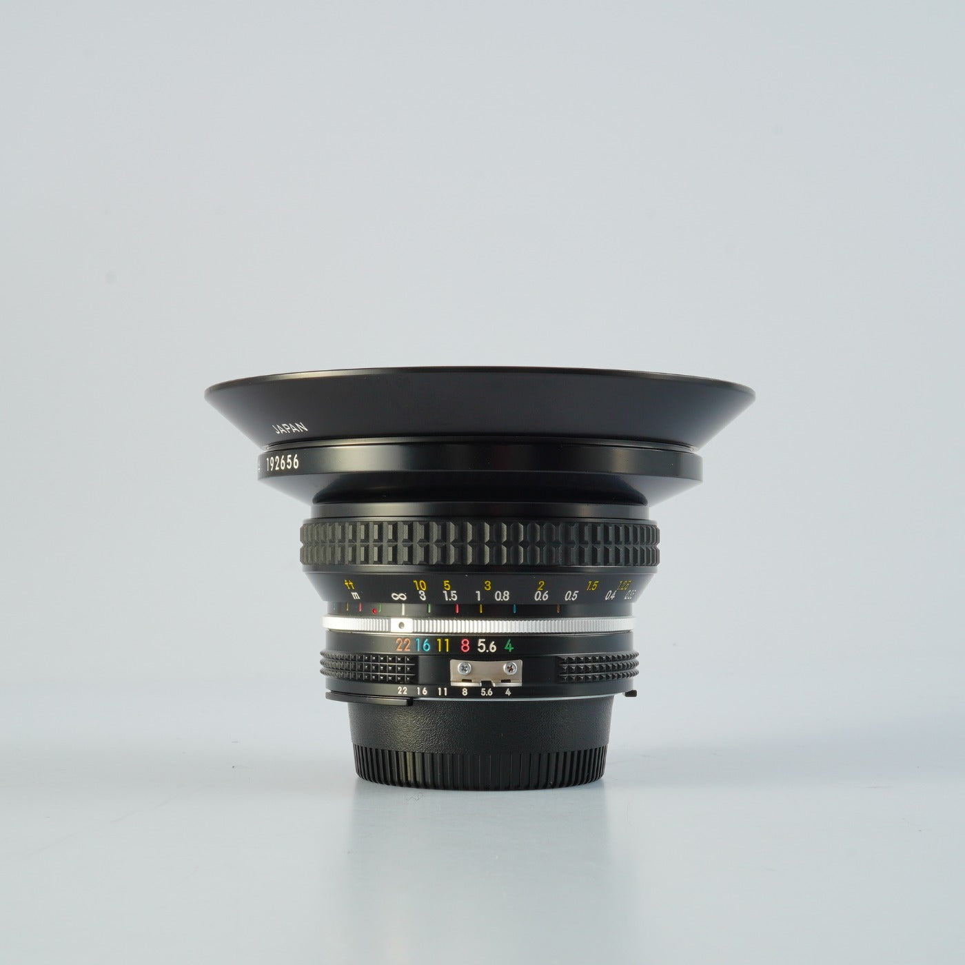 Nikon Ai Nikkor 18mm F/4 単焦点レンズ