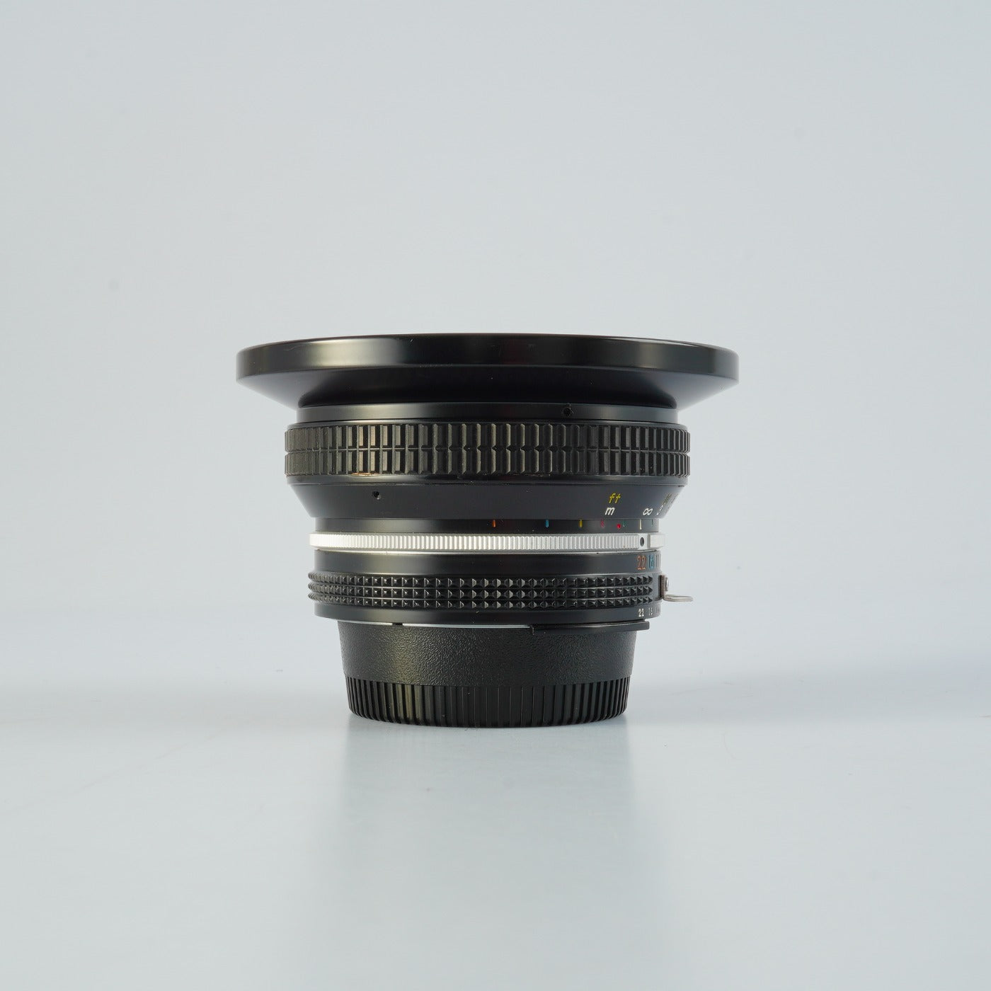 Nikon Ai Nikkor 18mm F/4 単焦点レンズ