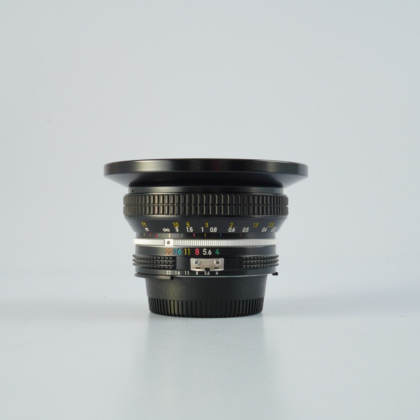 Nikon Ai Nikkor 18mm F/4 単焦点レンズ