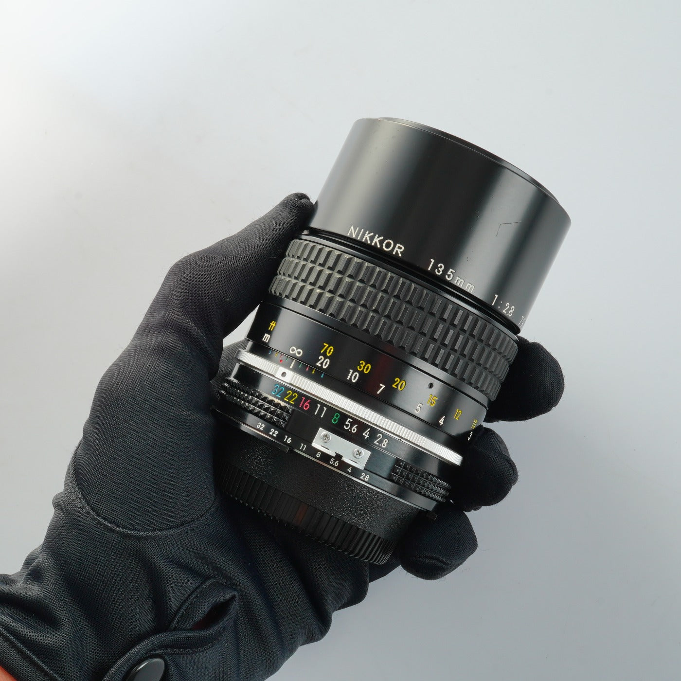 Nikon Ai NIKKOR 135mm F/2.8 単焦点レンズ