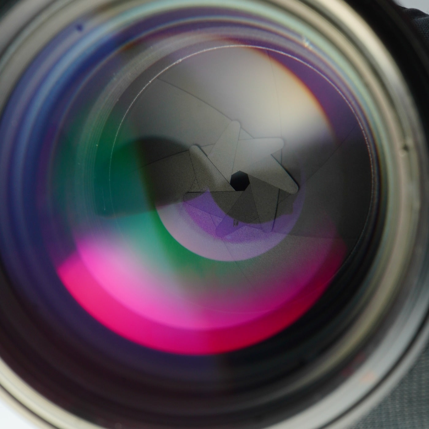 Nikon Ai NIKKOR 135mm F/2.8 単焦点レンズ