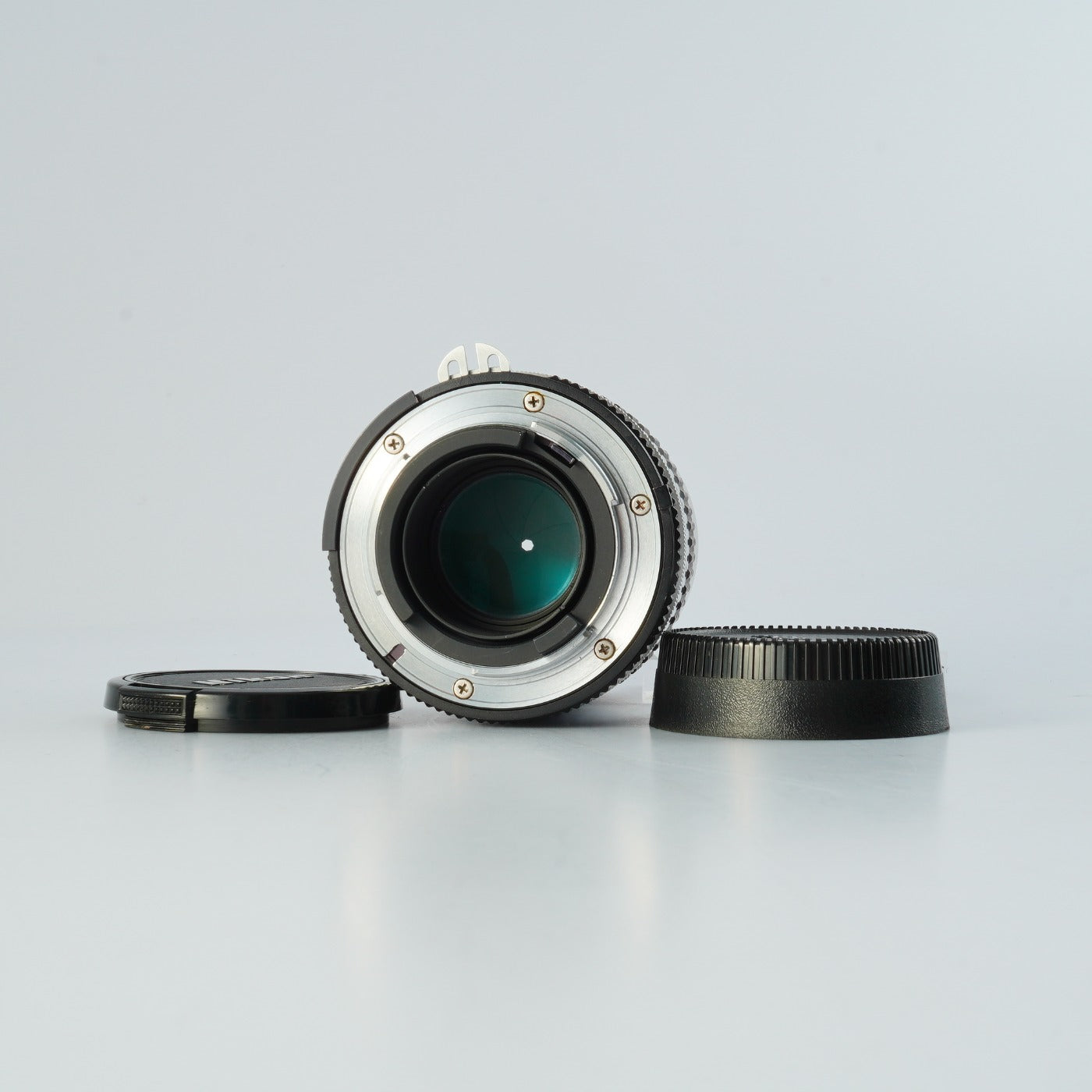 Nikon Ai NIKKOR 135mm F/2.8 単焦点レンズ