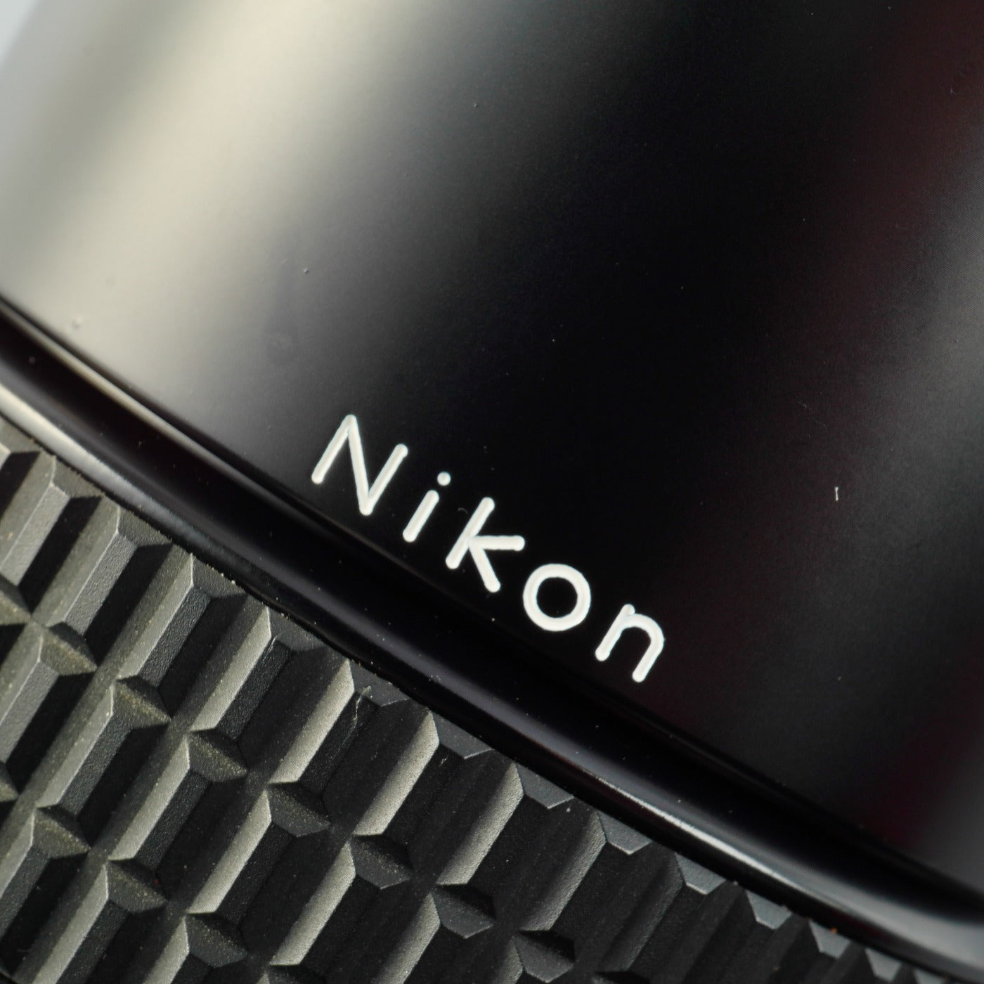 Nikon Ai NIKKOR 135mm F/2.8 単焦点レンズ