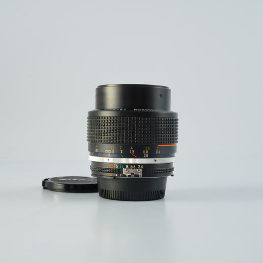 Nikon Ai-S Zoom-NIKKOR 28-50mm F/3.5 ズームレンズ