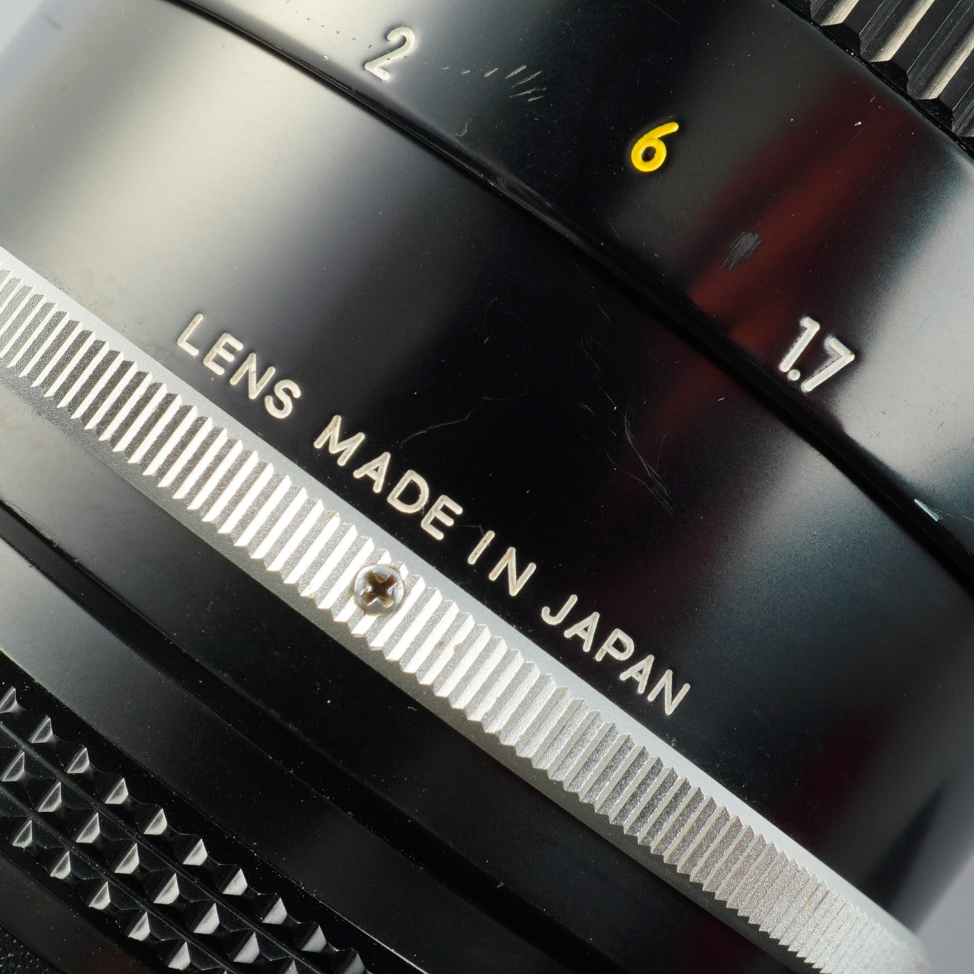 Nikon Ai改 Nikkor 135mm F/2.8 単焦点レンズ