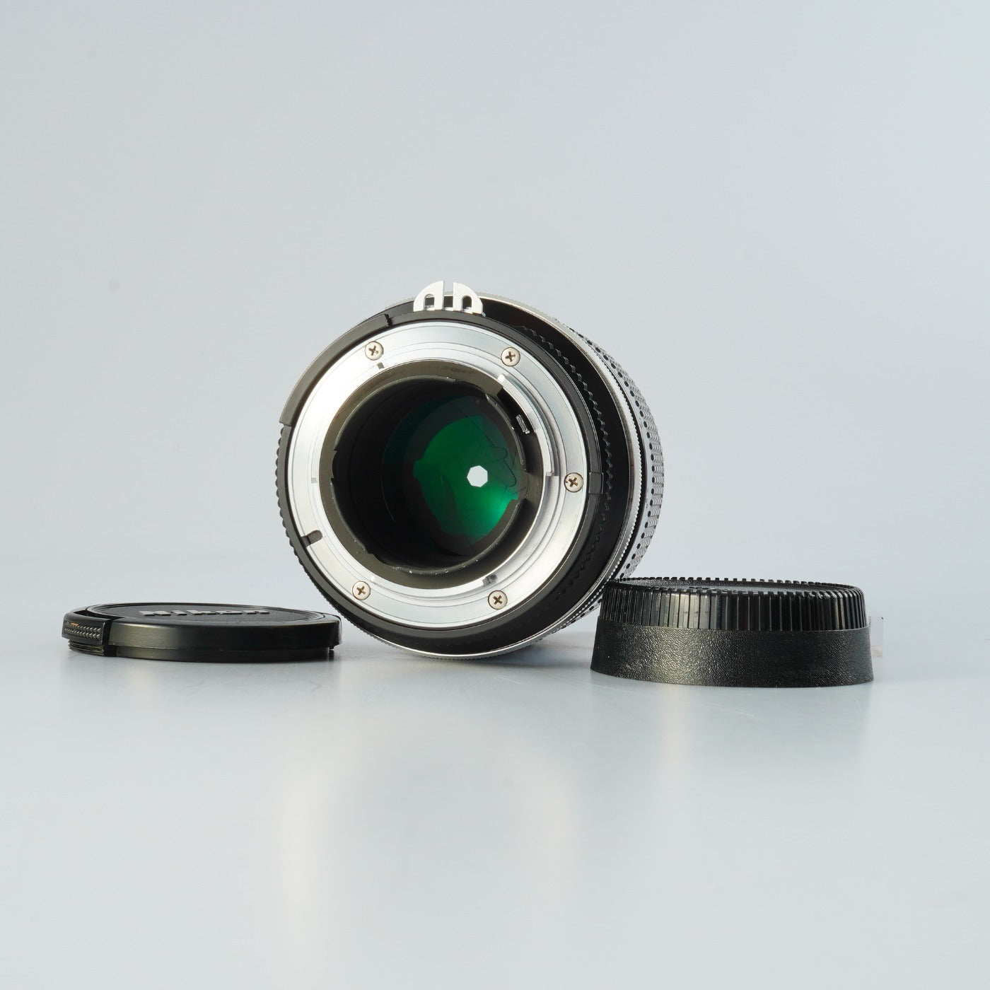 Nikon Ai改 Nikkor 135mm F/2.8 単焦点レンズ