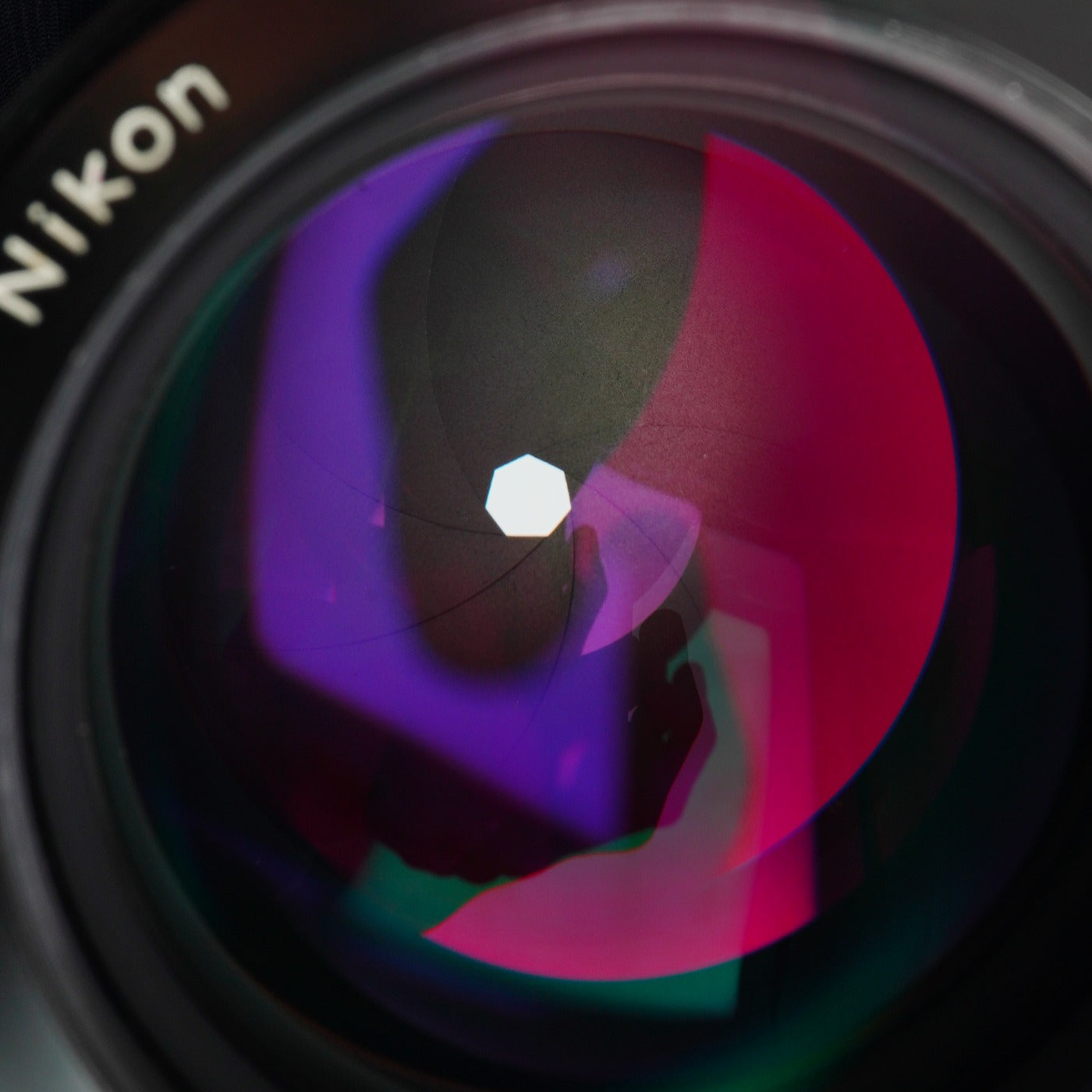 Nikon Ai改 Nikkor 135mm F/2.8 単焦点レンズ